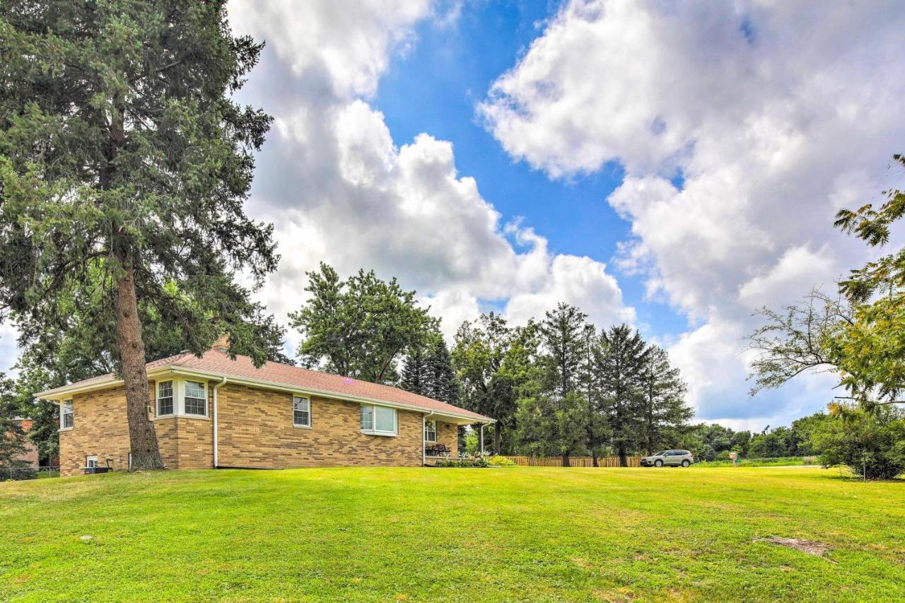 Bloomington Family Home - Private Deck And Yard ภายนอก รูปภาพ