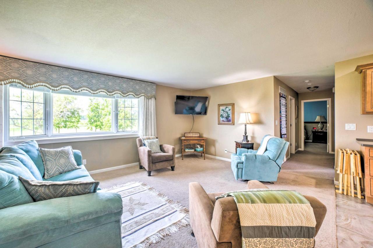 Bloomington Family Home - Private Deck And Yard ภายนอก รูปภาพ