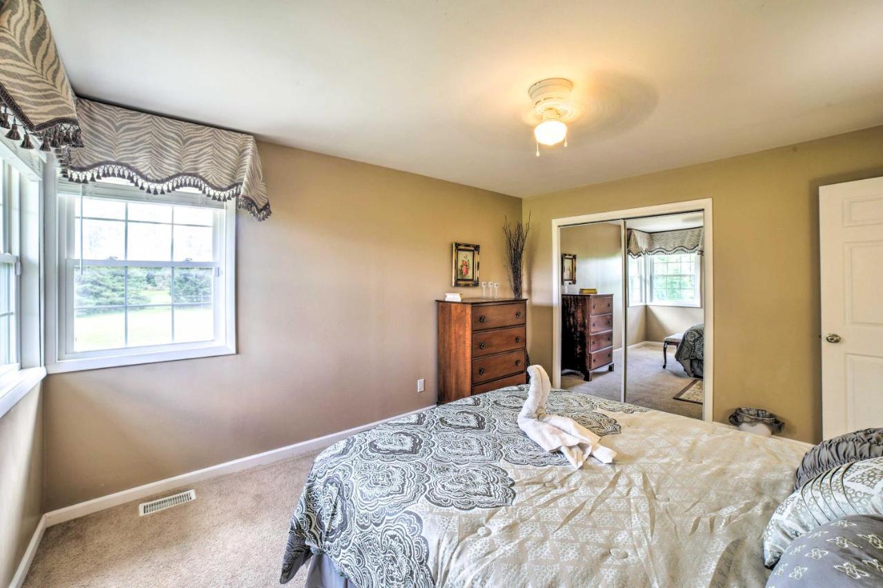 Bloomington Family Home - Private Deck And Yard ภายนอก รูปภาพ